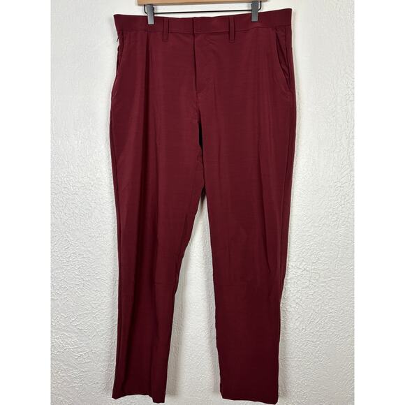 Fabletics Men's The Only Pant in Merlot NWT Size XL - Picture 2 of 4